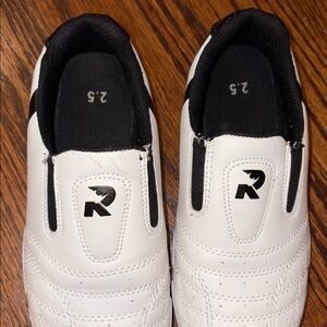 Martial Arts Shoes Sang Moo Sa Taekwondo Karate White